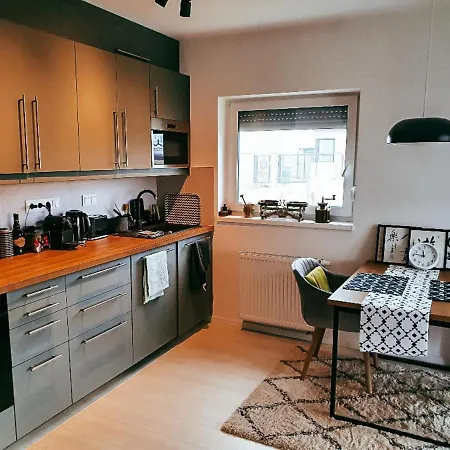 Salt Lake Apartman Апартаменты *